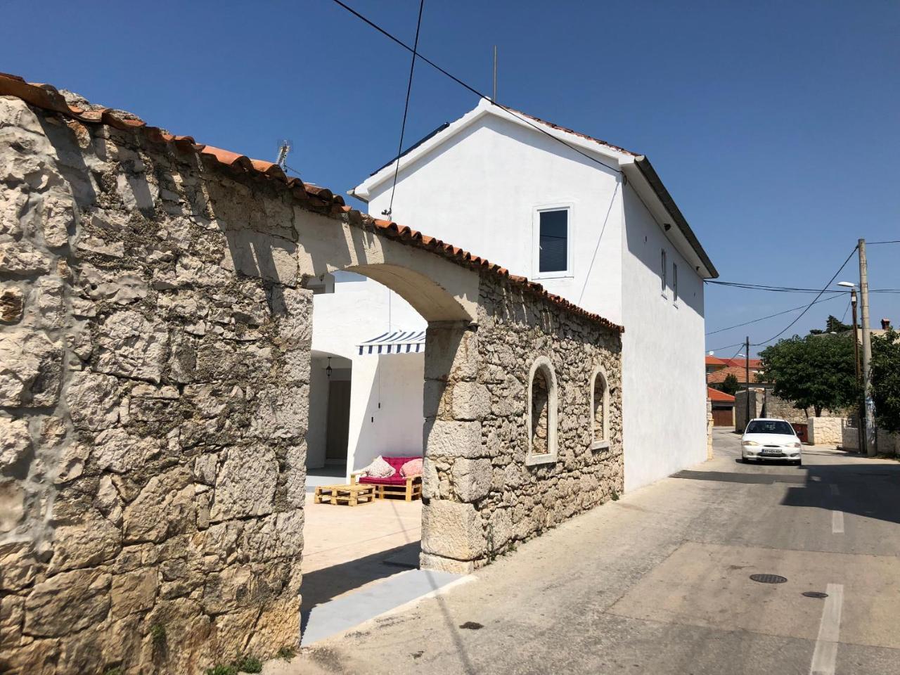 Hotel Boho House à Pakoštane Extérieur photo